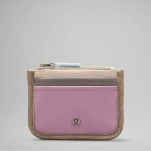 True identity card case